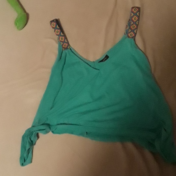 Green rue 21 croptop/shortshirt - Picture 2 of 2